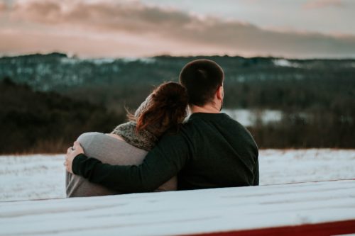 Loskomen van een narcistische liefdesrelatie