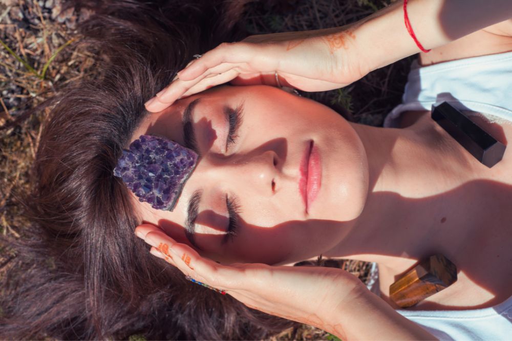 Voorhoofdchakra & spiritueel ontwaken: deze klachten wijzen op blokkades