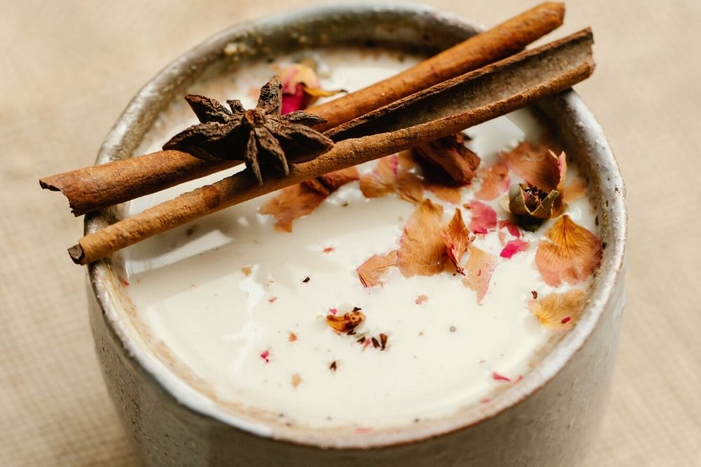 Chai Latte: dit zijn de gezonde voordelen van deze krachtige kruidenthee (+ recept)