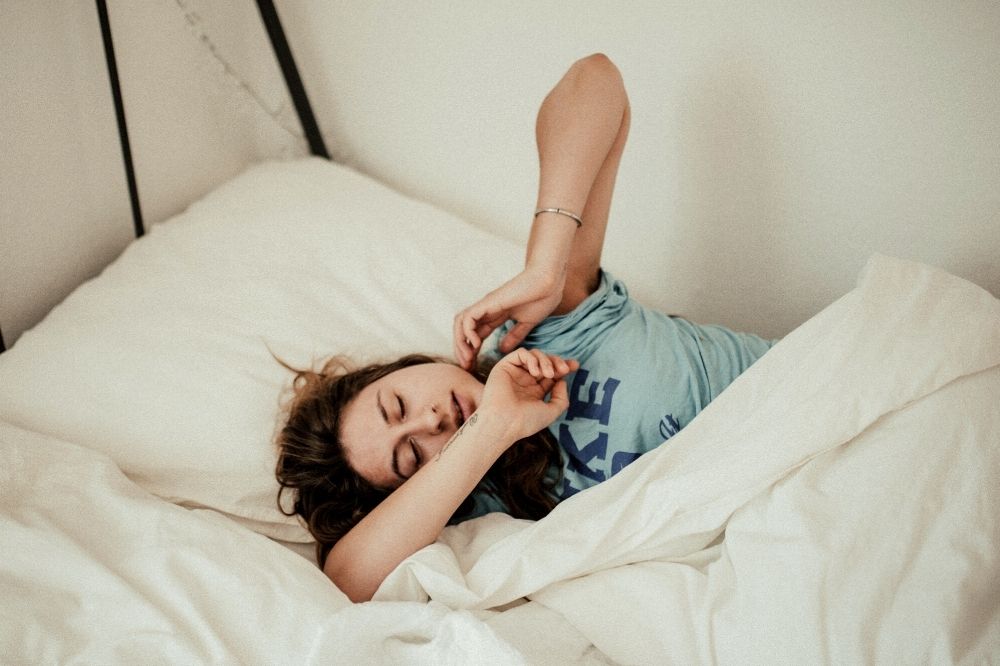 Heb je last van slaapproblemen? Deze voedingsstoffen en vitamines helpen hierbij