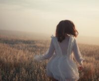 Overstijg de leugens die we over de liefde hebben geleerd (+ dit is liefde écht)