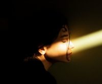 Chinese geneeskunde over migraine: dit wil je lichaam je vertellen (7 tips om het tegen te gaan)