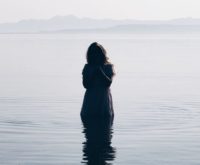 Pijnlijke ervaringen gezien vanuit de ziel: waarom gebeuren de dingen in je leven zoals ze gebeuren?
