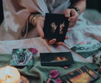 April 2026 & tarot: wat ga jij kiezen deze maand?