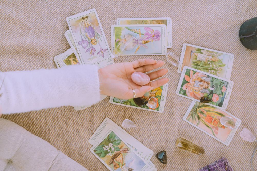 Tarotlegging mei 2026: wat is belangrijk voor jou deze maand?