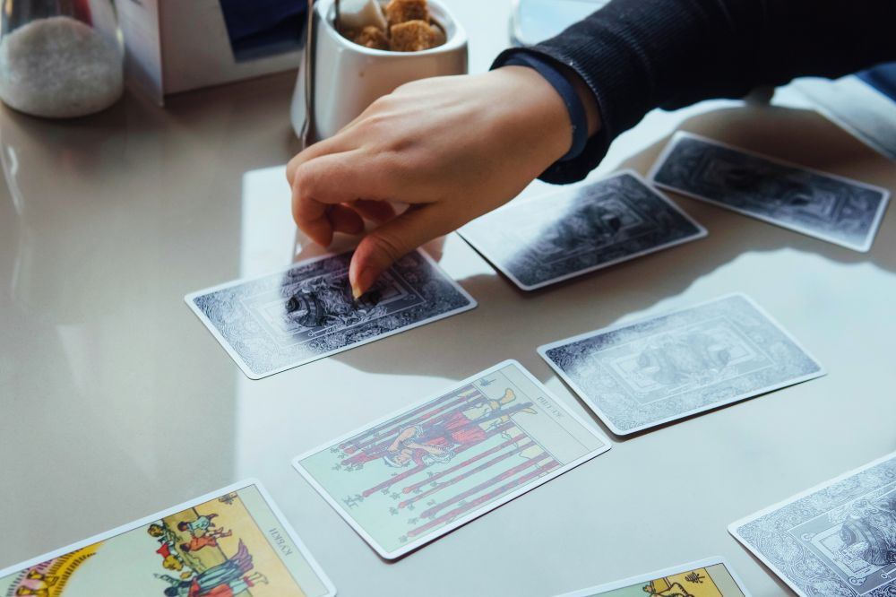 De ridder van Staven: wat betekent deze tarotkaart voor jou?