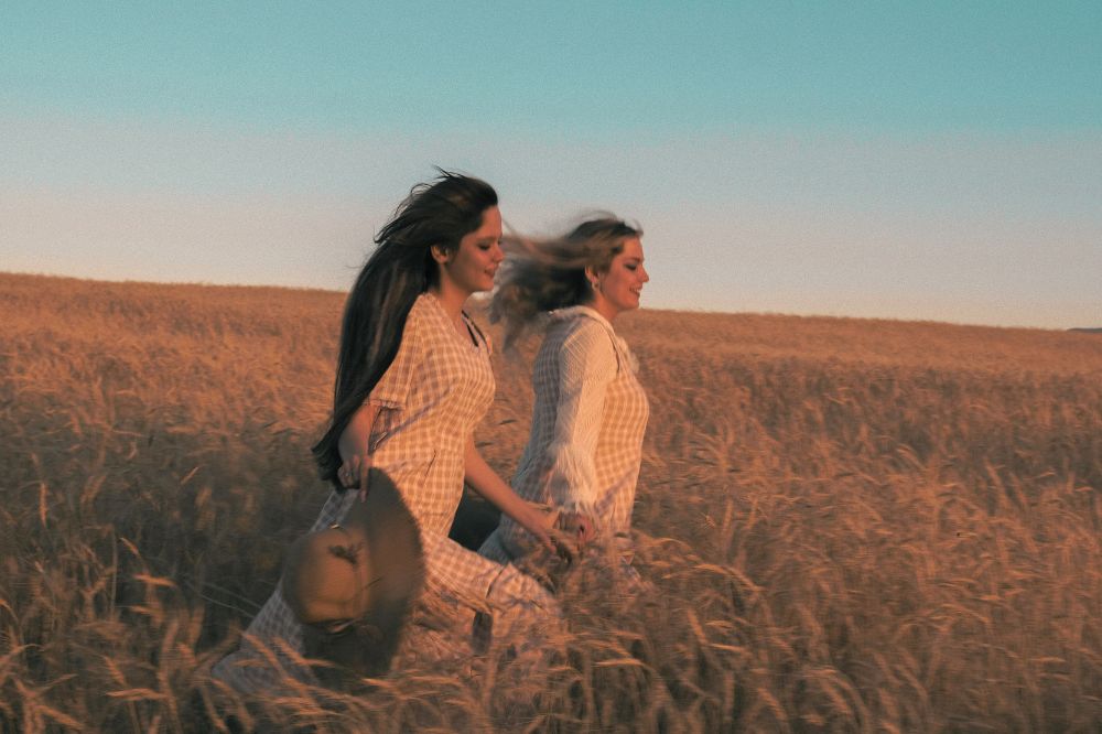 Als vrouwen de aarde dragen: waarom verhalen zo belangrijk zijn