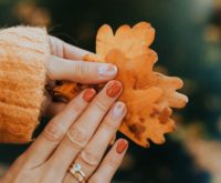 Vertragen in de herfst: tips, rituelen en een slaapmeditatie