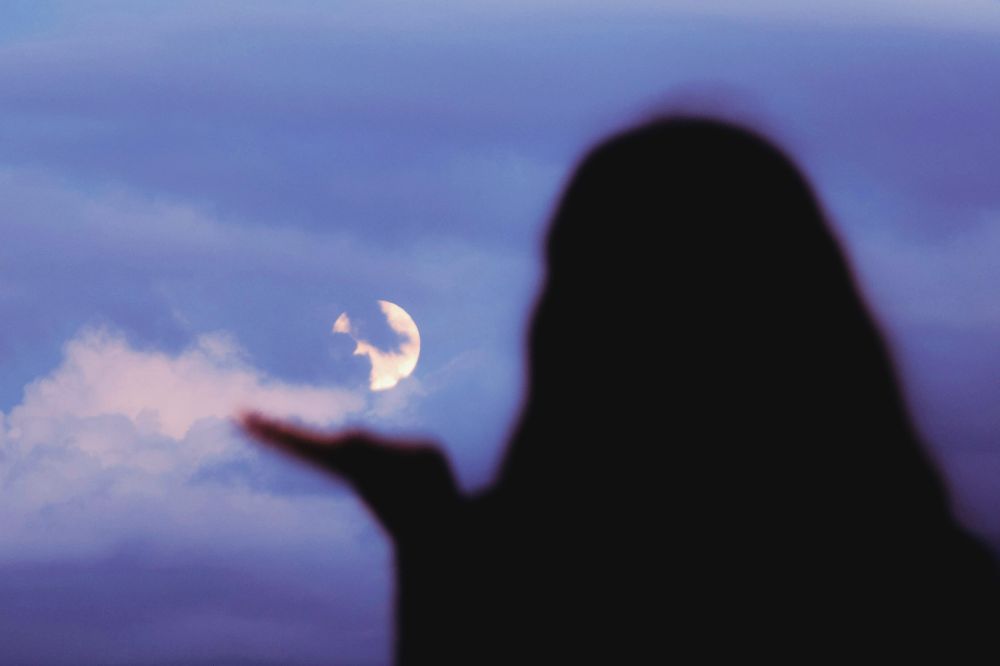 De spirituele boodschap van de volle maan in Stier op 5 november 2025 (met tarotlegging)