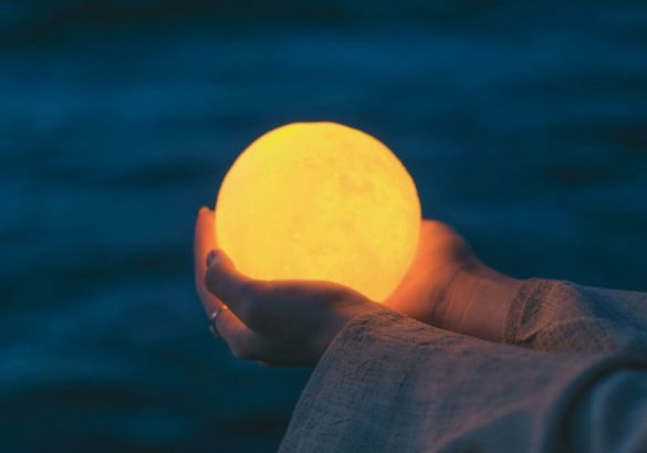 Jaarhoroscoop en astrologische voorspelling 2026: bijzondere transformaties en karmische lessen