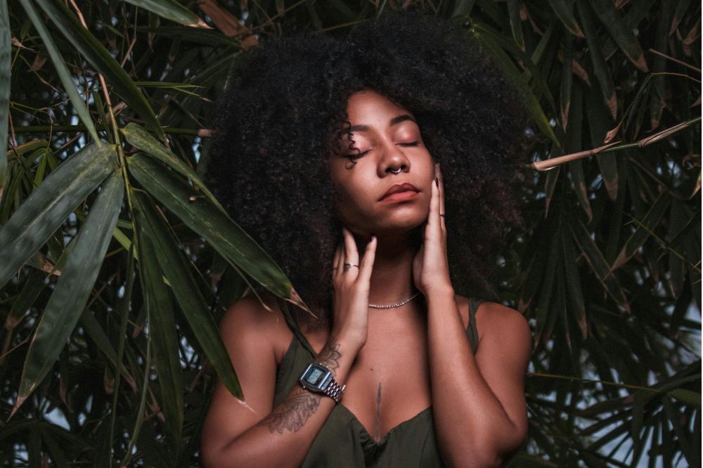 De (onverklaarbare) pijn zit niet tussen je oren: dit is mind-body geneeskunde