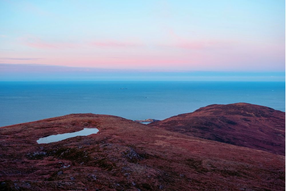 Waarom steeds meer zielen van buiten aarde hier incarneren (misschien ben jij er één)