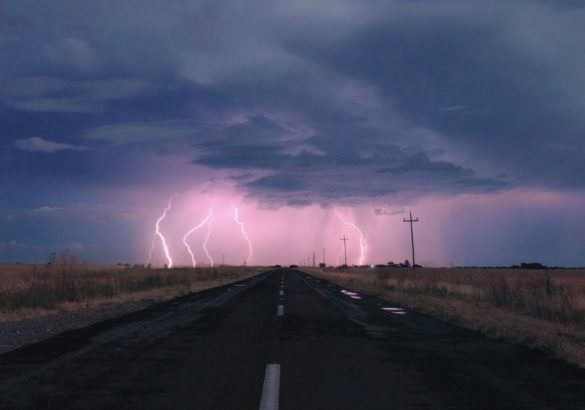 Van 3D naar 6D: waarom het leven op aarde nu chaotisch aanvoelt